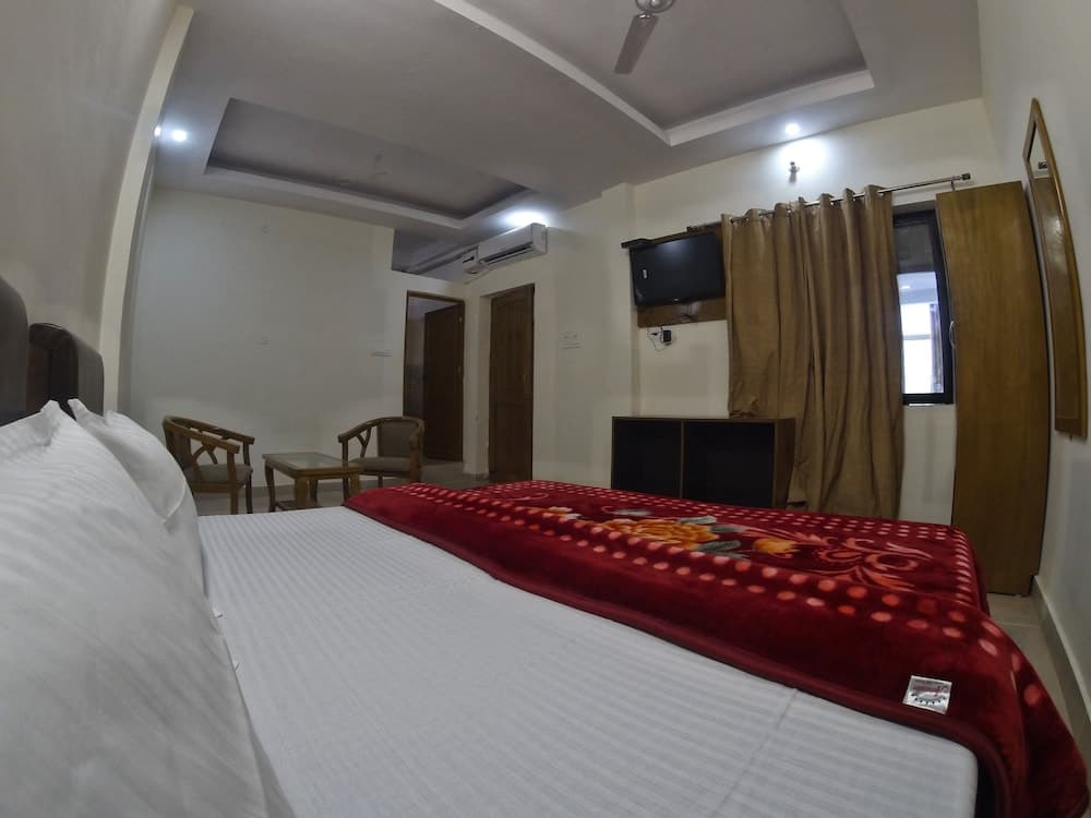 Hotel Grace Ganga By Nature Care Village