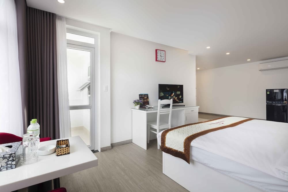 Vien Dong Hotel 7 Phu My Hung