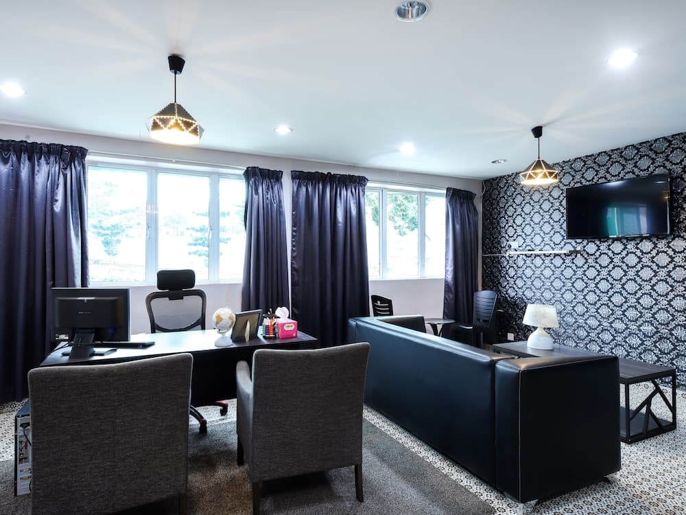 OYO 1231 Ar Rayyan Boutique Hotel