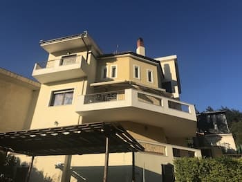 Mountain View Apartment