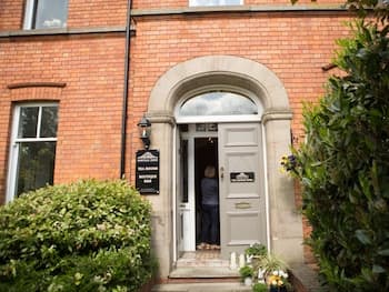 Maryville House Tearooms & Boutique B&B