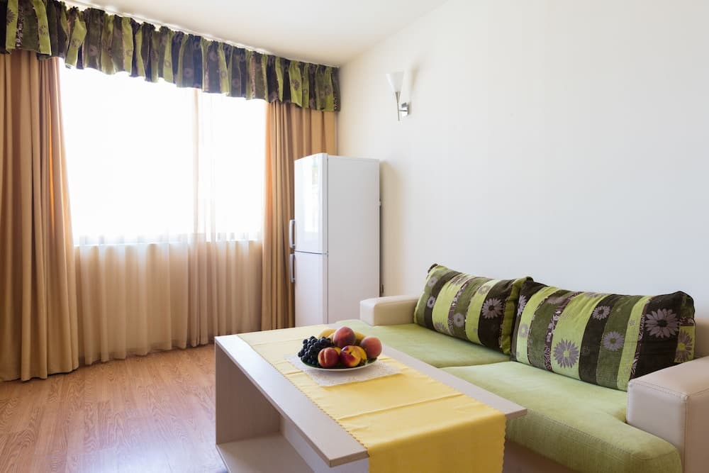 Two Bedroom Apartment with Balcony