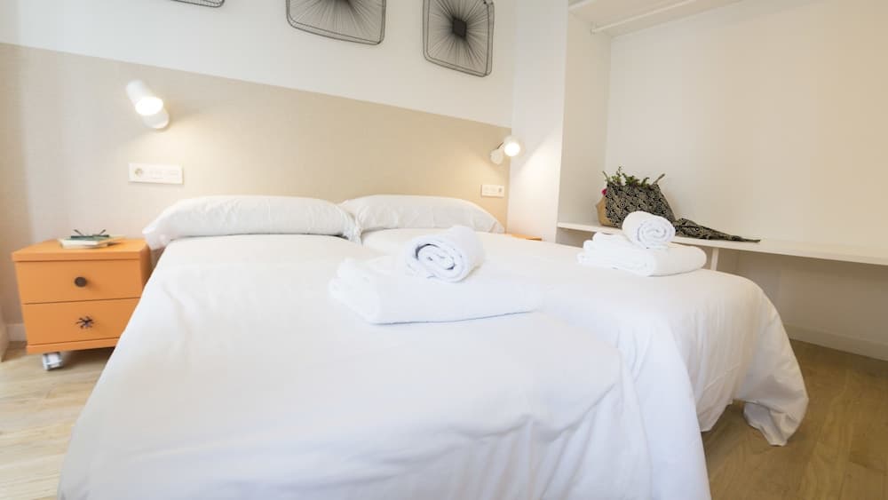 Santiago Center Rooms