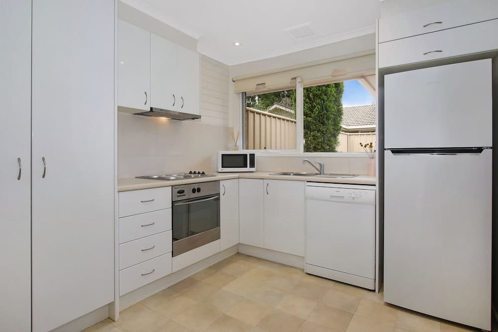 Woody's In Central Bright