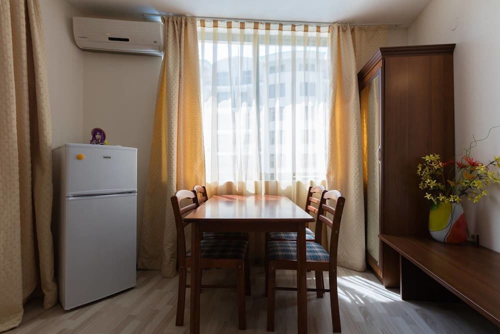 Two Bedroom Apartment with Kitchen & Balcony