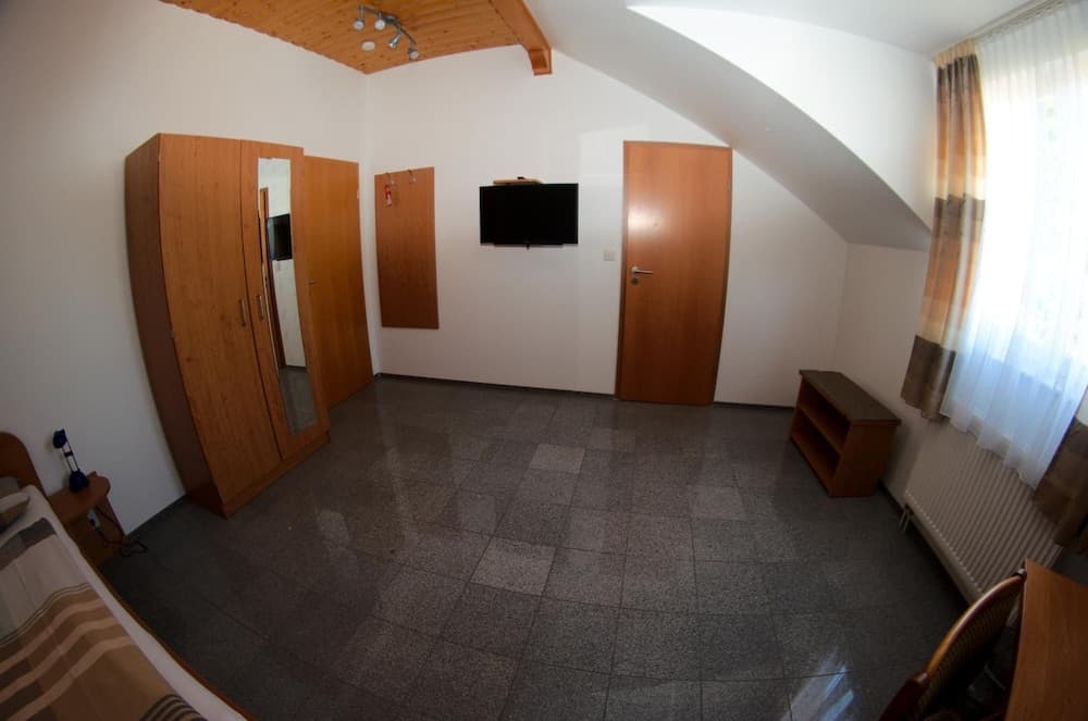 Messe-Hotel Waldruhe