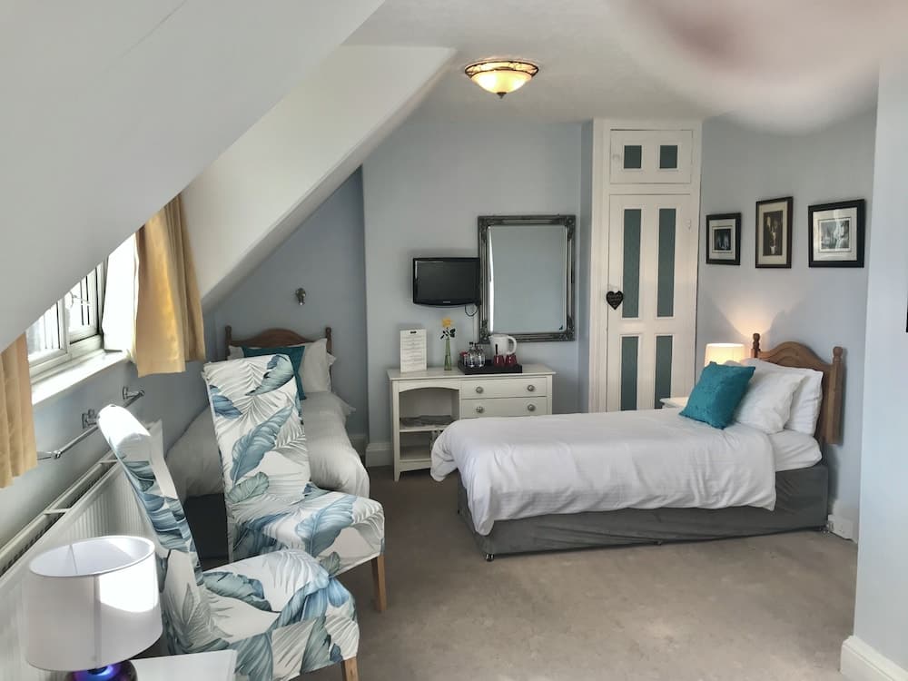 St Raphael Guest House