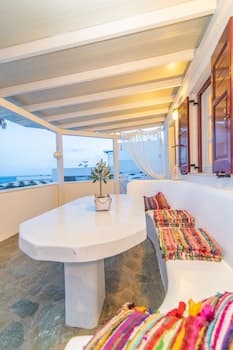 Fouli's House at Porto Vlastos