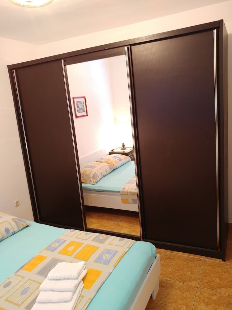 Astramaris Apartments