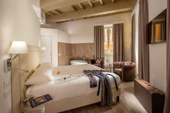 GCF Luxury Suites, Guest House