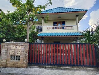 For Friends 512 House