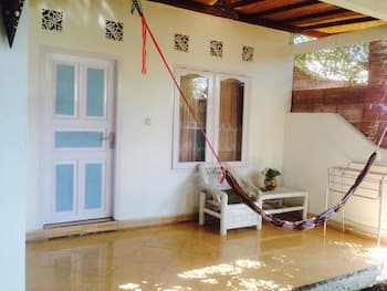 Good For Ya Knee Hostel - Adults Only