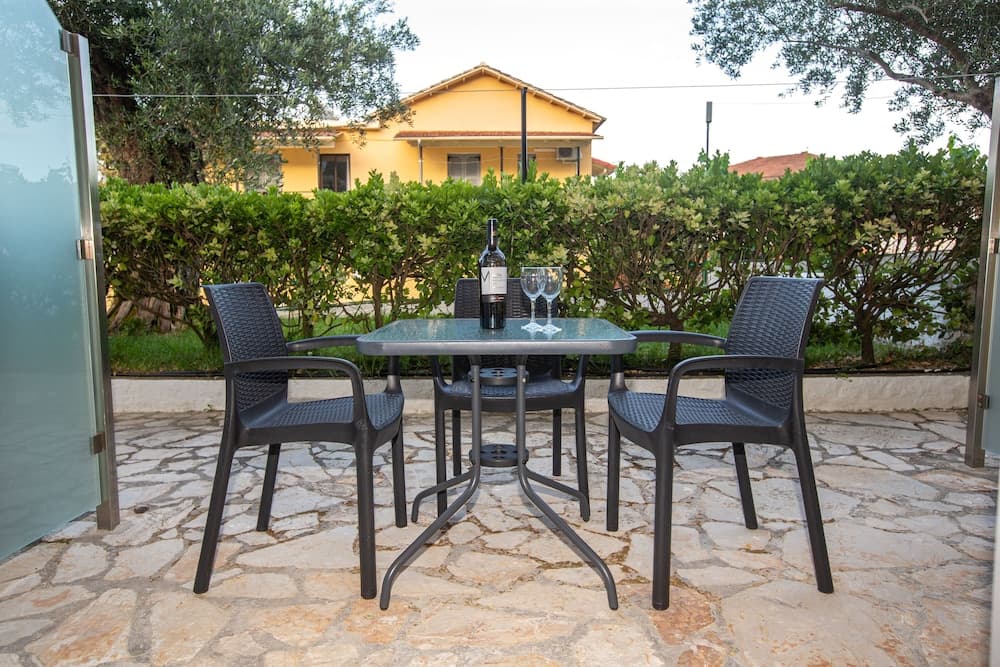 Passas Mare Apartments & Studios