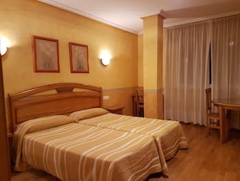 APH Infanta Mercedes