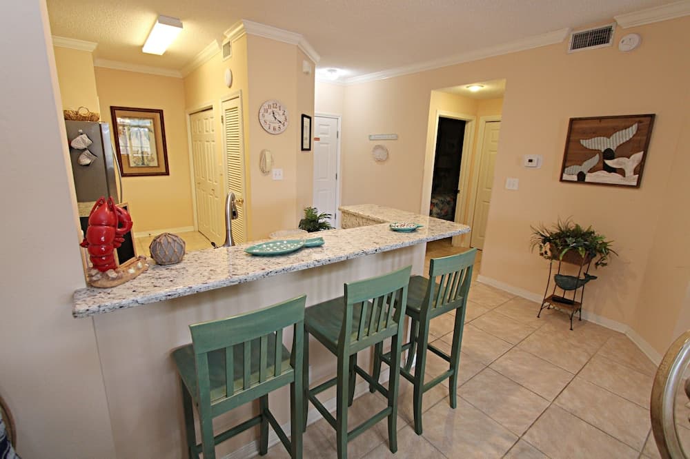 Cypress Point 204-a 2 Bedroom Condo by Redawning