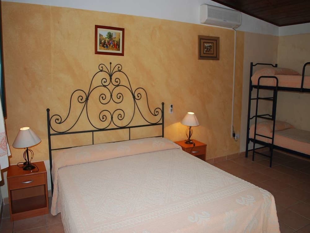 Agriturismo Gulunie a 800 mt dal mare