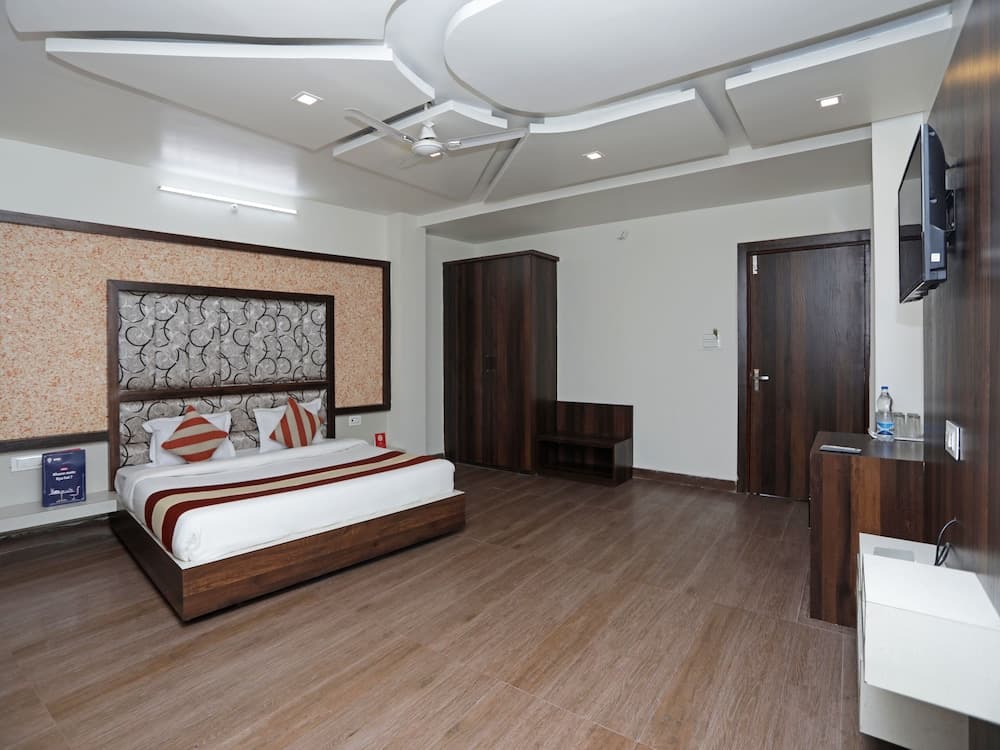 OYO 13835 Hotel Kanta Shrawan