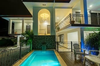 Apartamentos La Casona