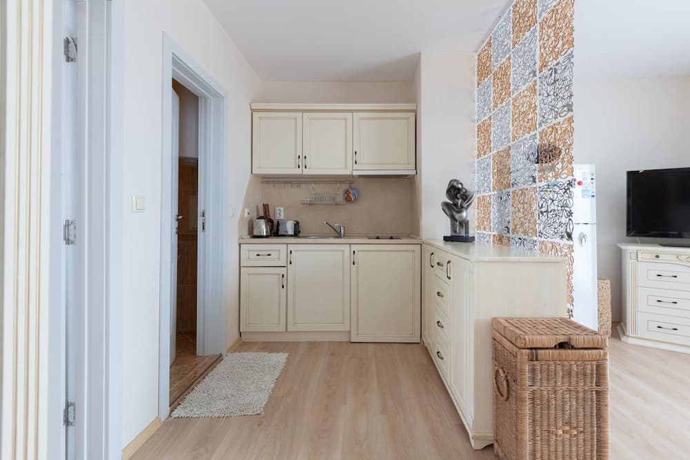 Two Bedroom Apartment with Large Balcony