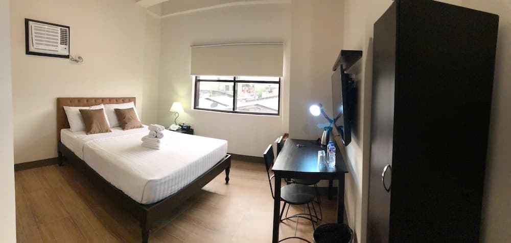 Achievers Airport Hotel