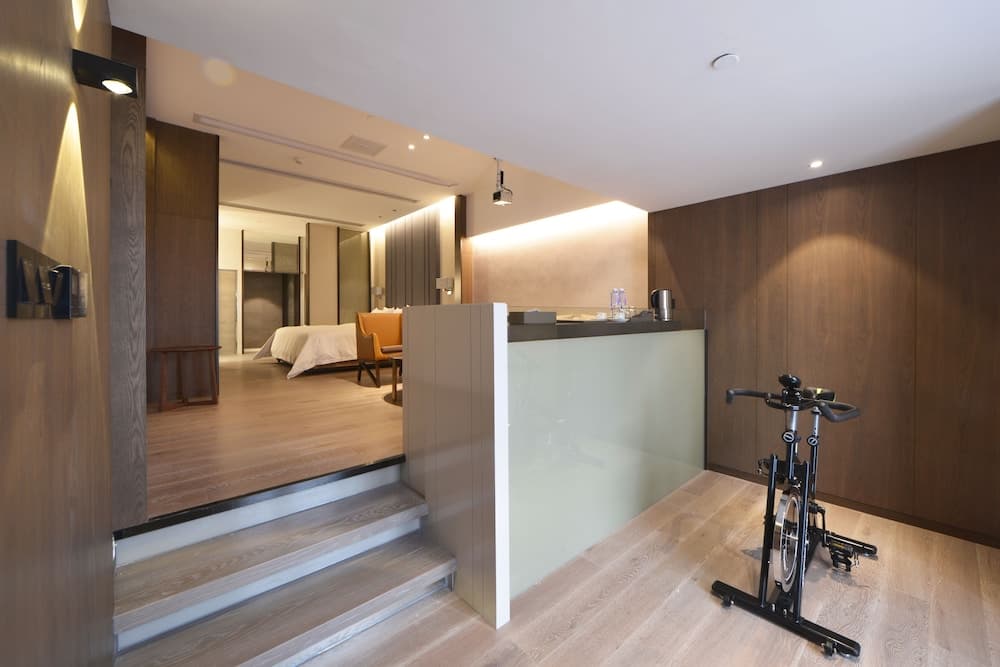 KuanRong Luxury Suites Hotel - Daping Times Square