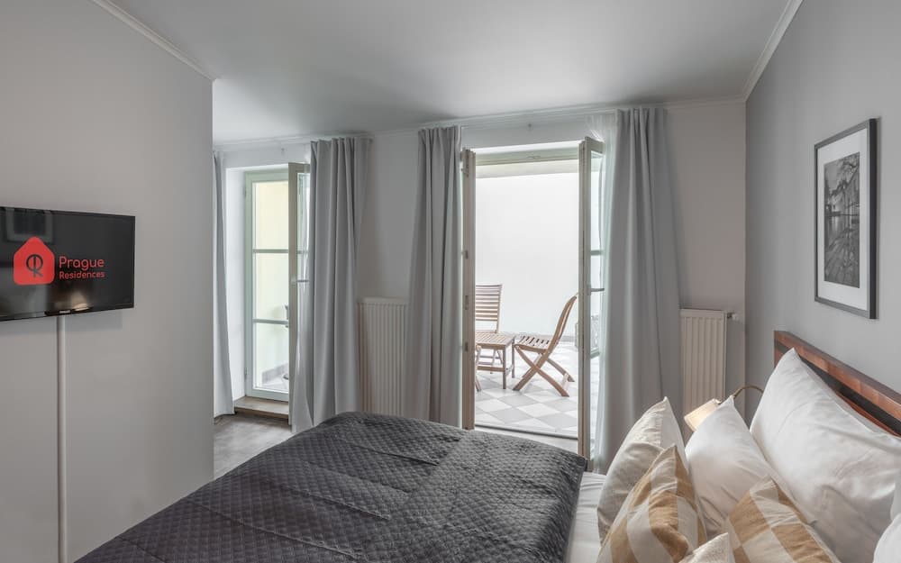 4 Elements Apartments