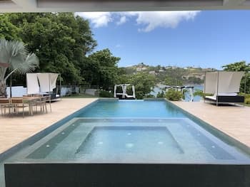 Newly LUXURY designed villa