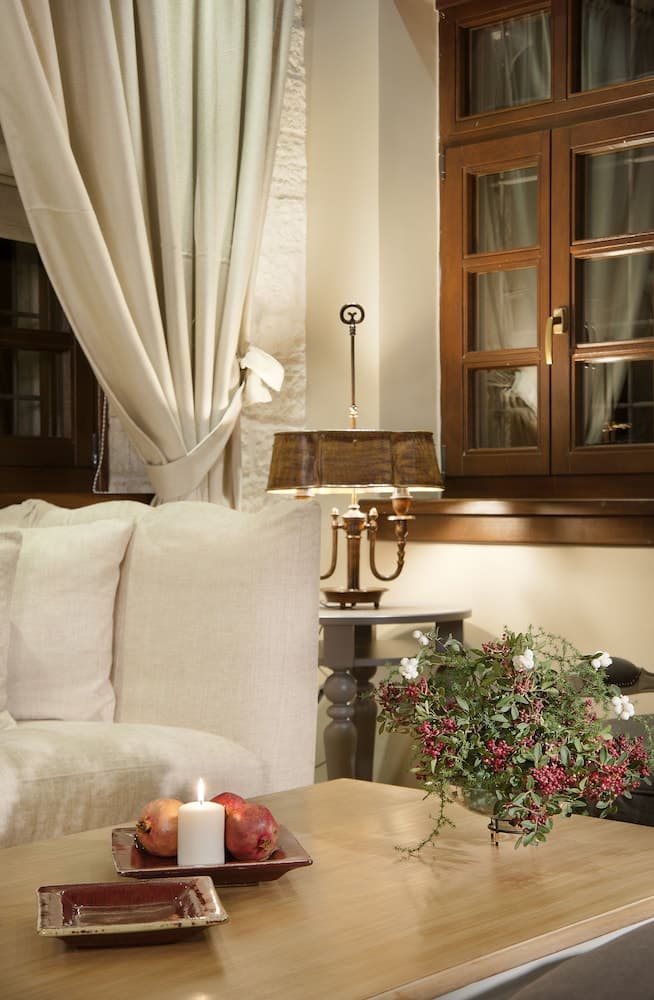 Aberratio Boutique Hotel