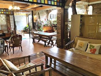 Balai Tinay Guesthouse