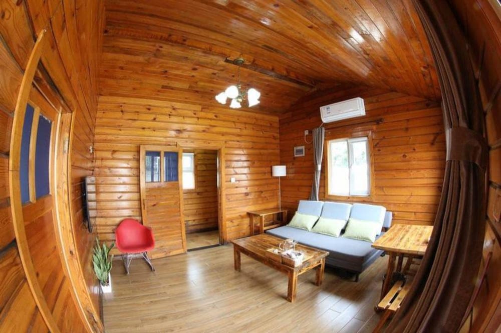 Yun Ju Courtyard Apartment