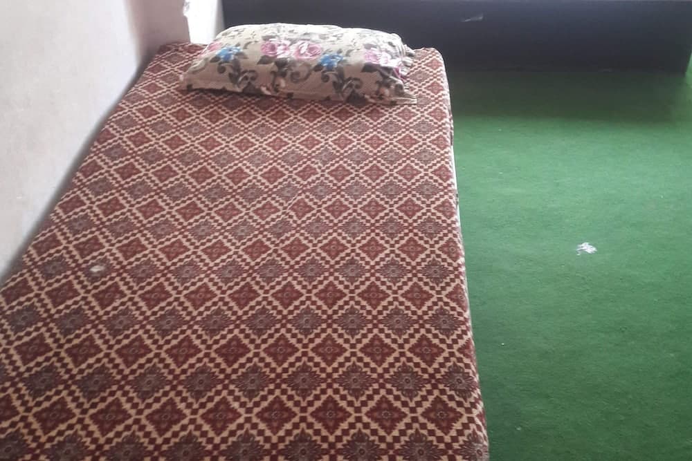 Chhahari Guest House