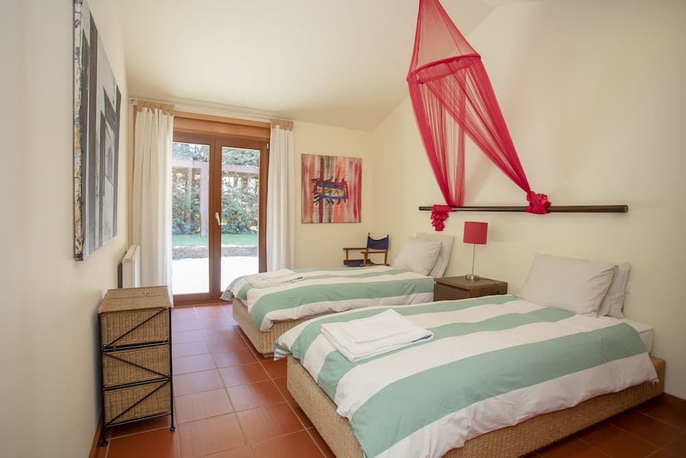 Liiiving  Caminha Countryside Pool House