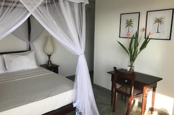 Lara's Place Unawatuna