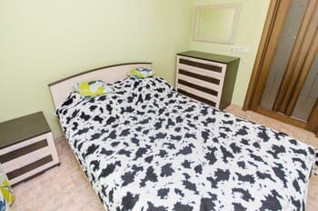 Apartments on Gorkogo 5 76