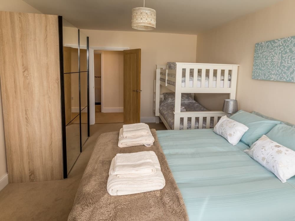 Beachside Apartment On The Beach