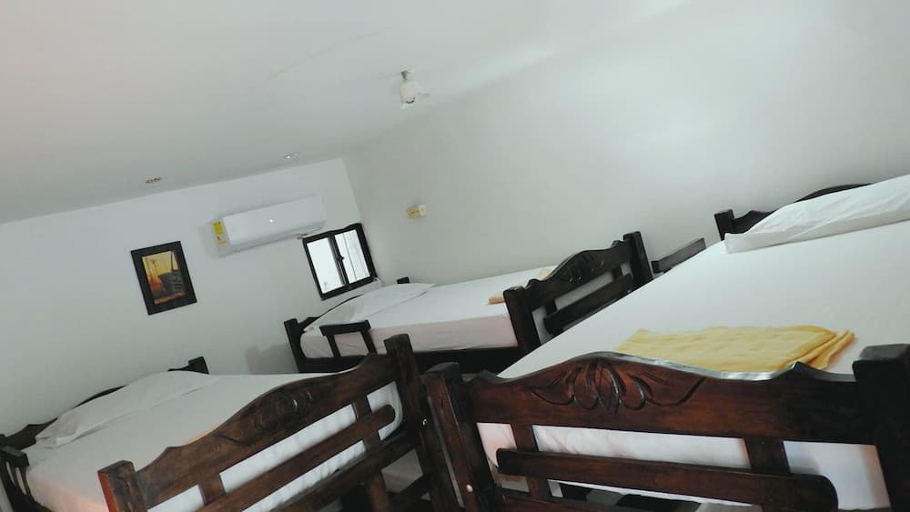 Chimila Hostel y Camping