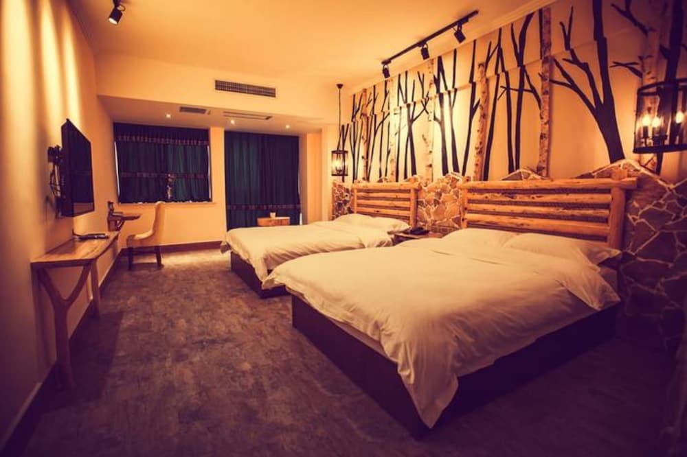 Zhangjiajie Interval Time Travel Inn