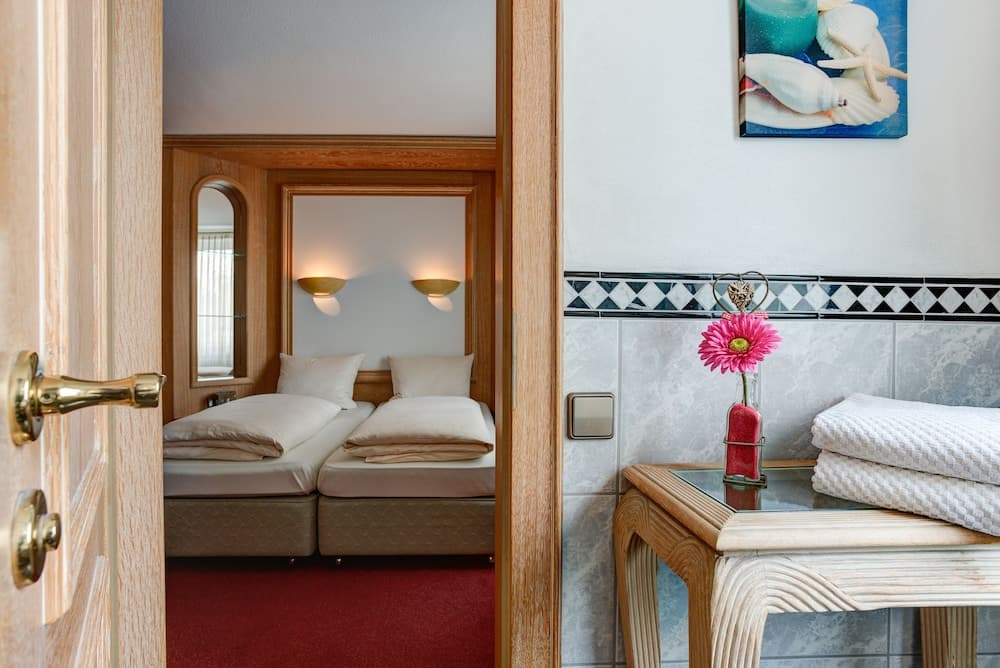 Centro Hotel Stern, Trademark Collection by Wyndham