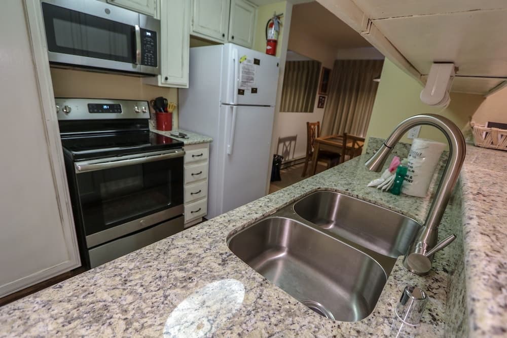 Snowcreek #39 1 Bedroom Townhouse