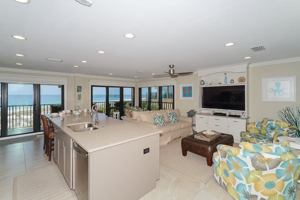 Waters Edge 110n 2 Bedroom Condo by RedAwning