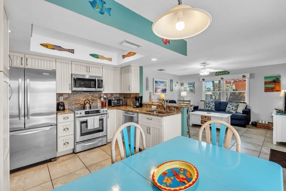 The S 2b 2 Bedroom Villa by RedAwning