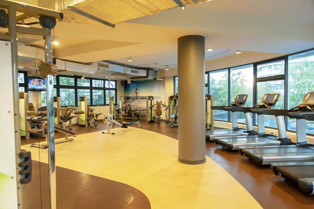 Saigon City View Apartment & Pool