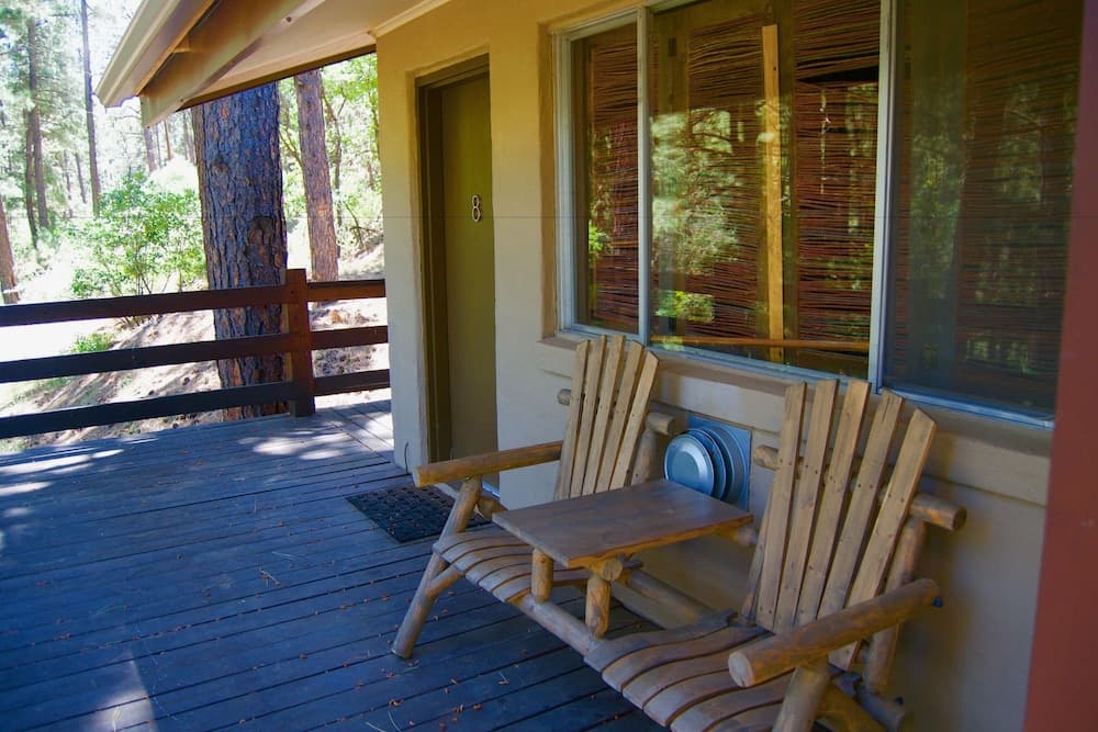 Pendaries Village Lodge