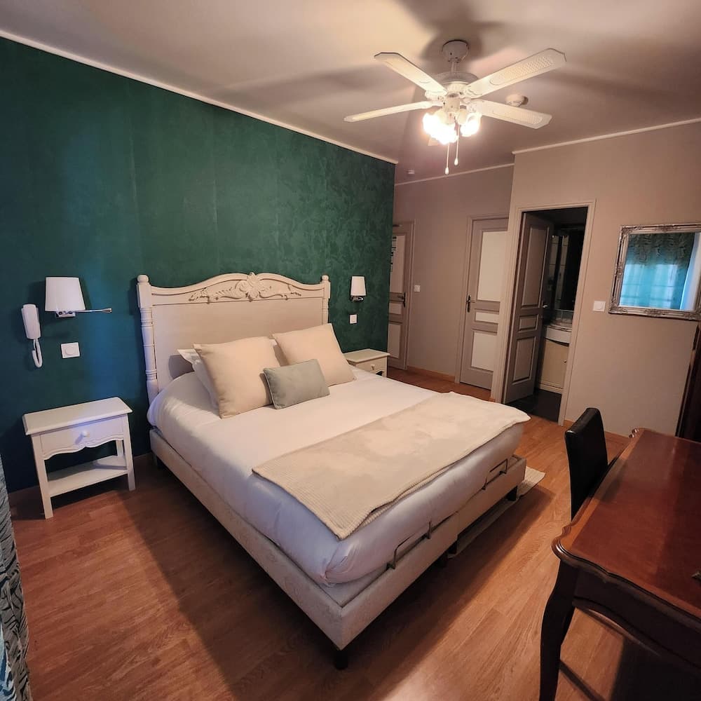 Hôtel la Tour Perrier