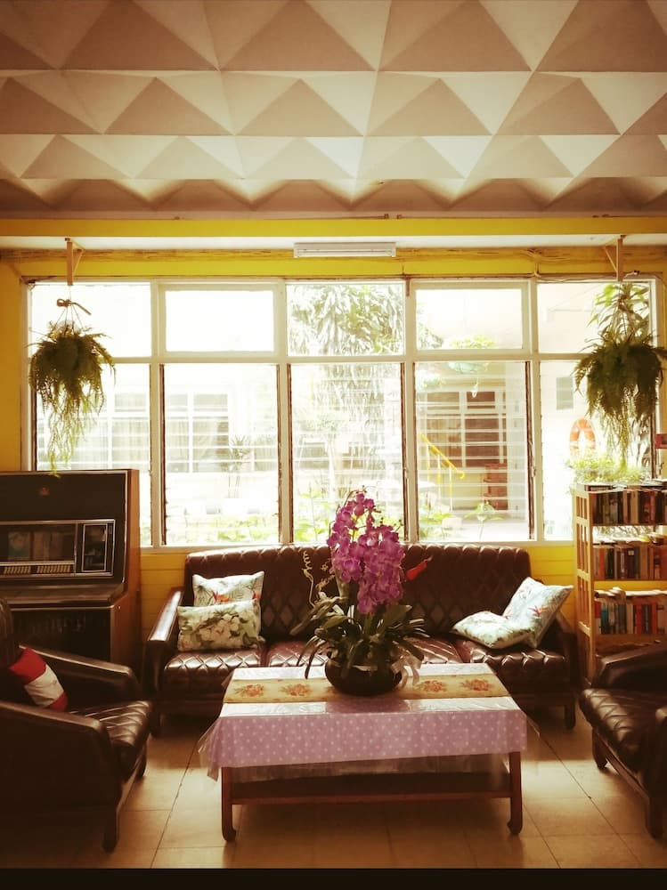 Miami Hostel Sukhumvit