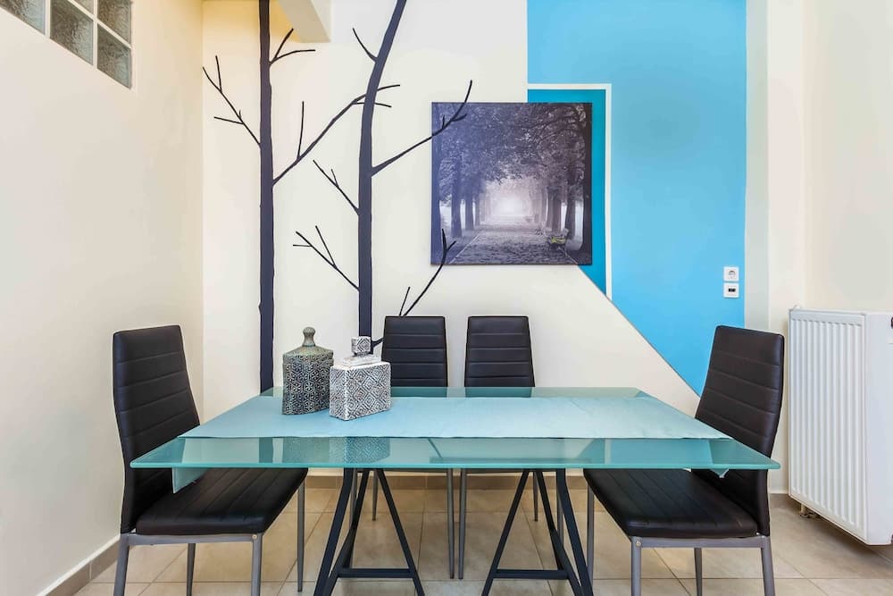 Central Stylish Apartment