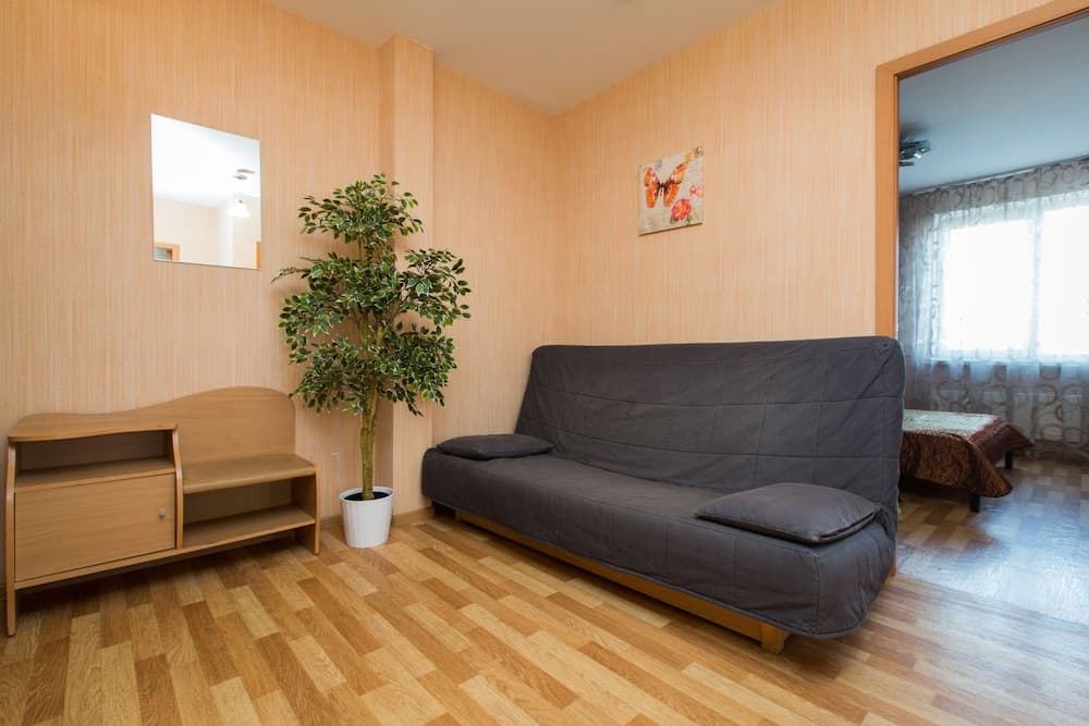 Apartments on Volzhskaya emb 25 - apt 9