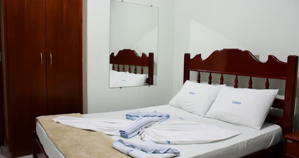 Cond Center Caldas Flat Shopping ADTUR