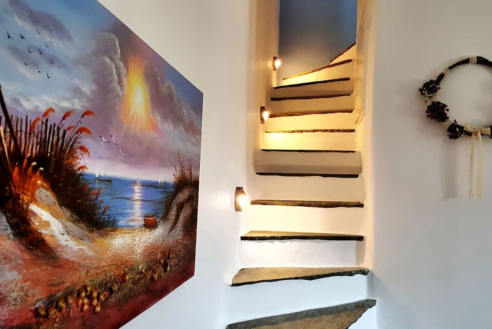 Avissalou Apartments