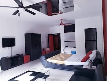 Room 4 Smart Travelers Rawai